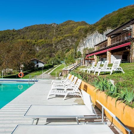 마로네 Beautiful Chalet With Swimming Pool In Lombardy 빌라 외부 사진